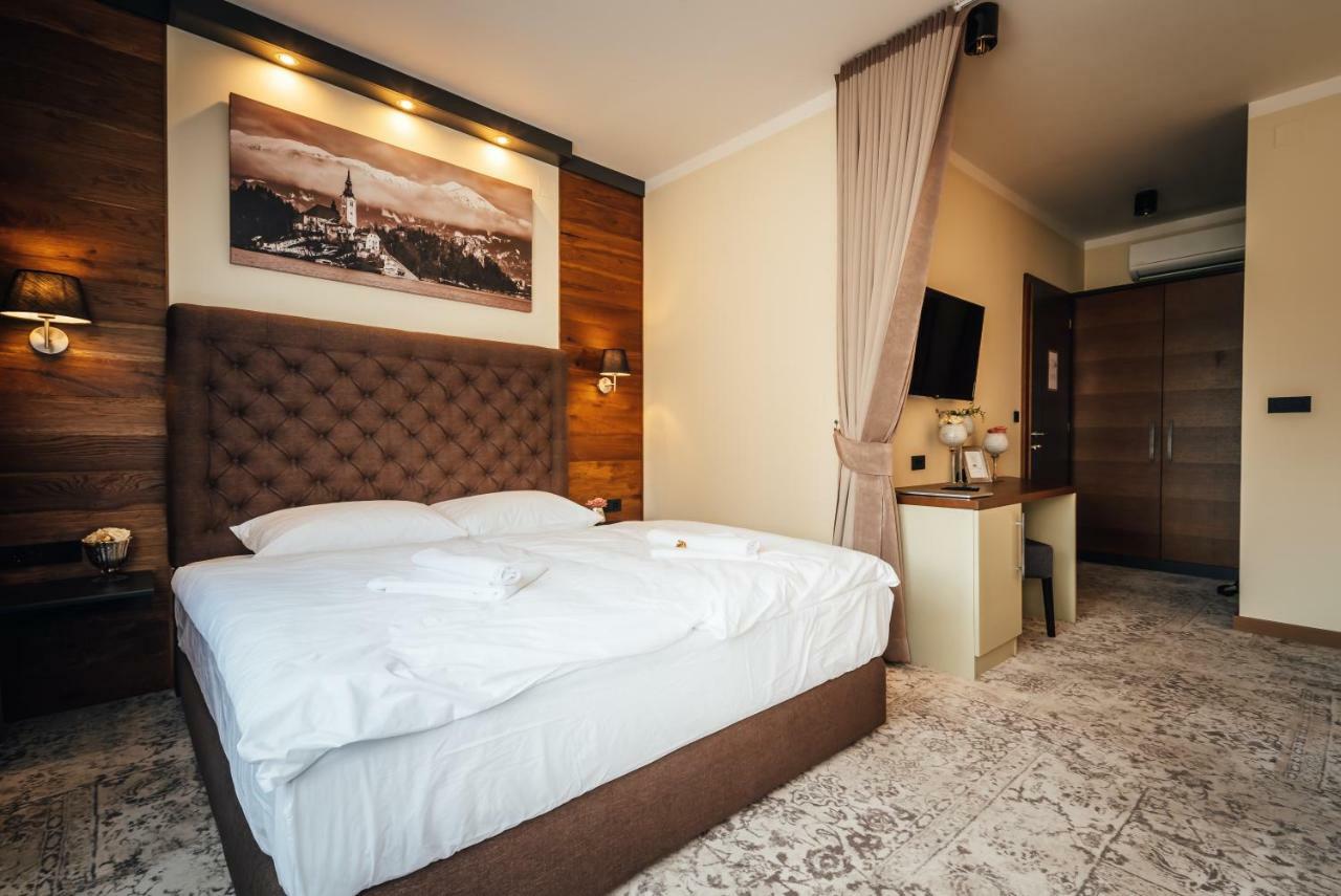 Guest House Ejga جيسينيس المظهر الخارجي الصورة