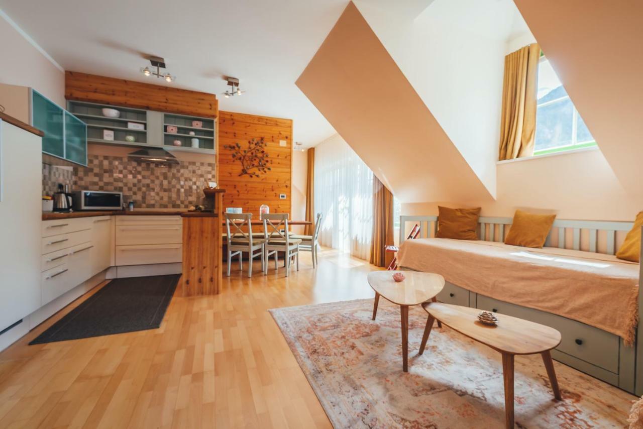 Guest House Ejga جيسينيس المظهر الخارجي الصورة